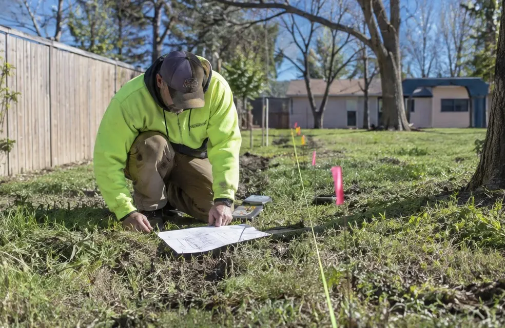 Fence Permits and Property Lines: What a Fence Contractor Must Check